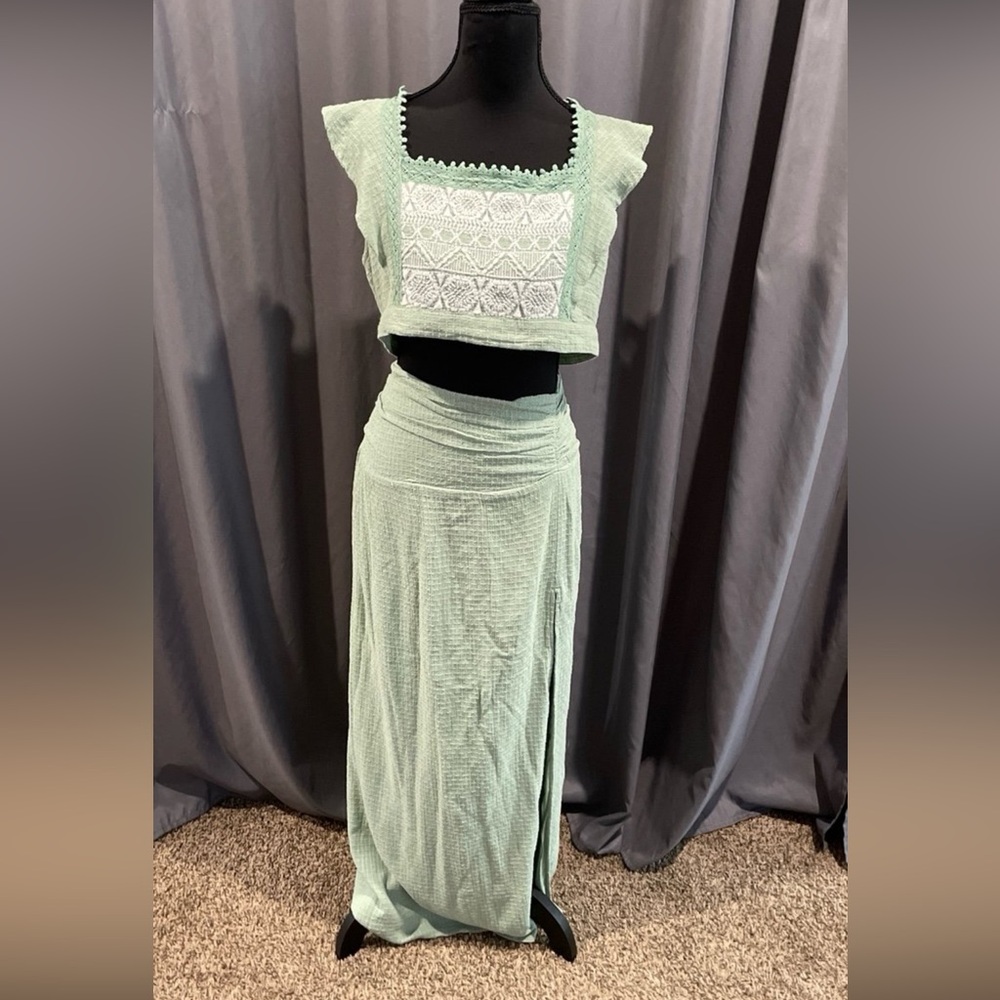 Free people county line, matching crop top and maxi skirt size XL - Picture 1 of 5